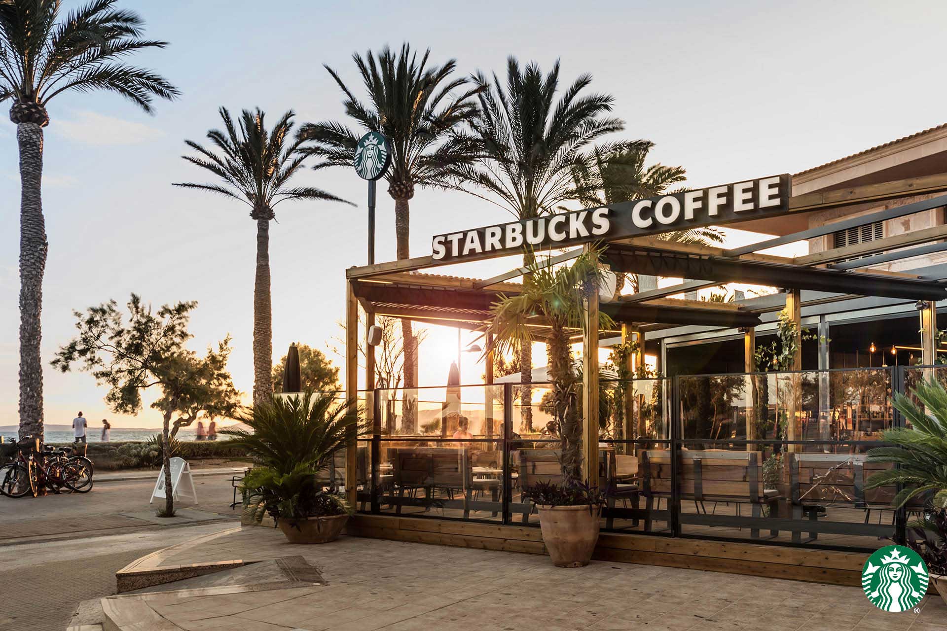 Starbucks_Beach